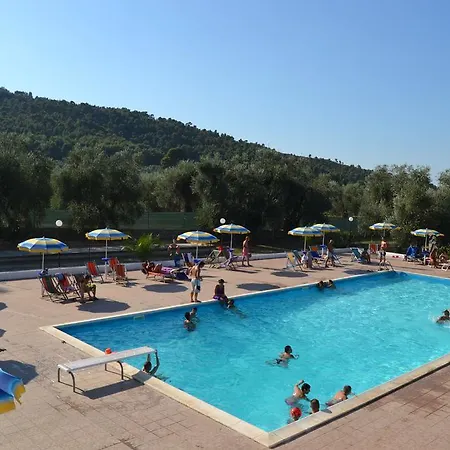 Üdülőpark Funno Delle Noci