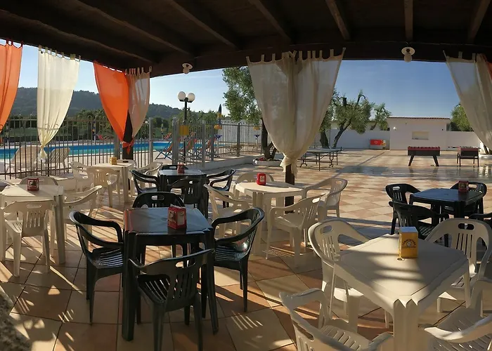 Funno Delle Noci Aldeamento Turístico Peschici